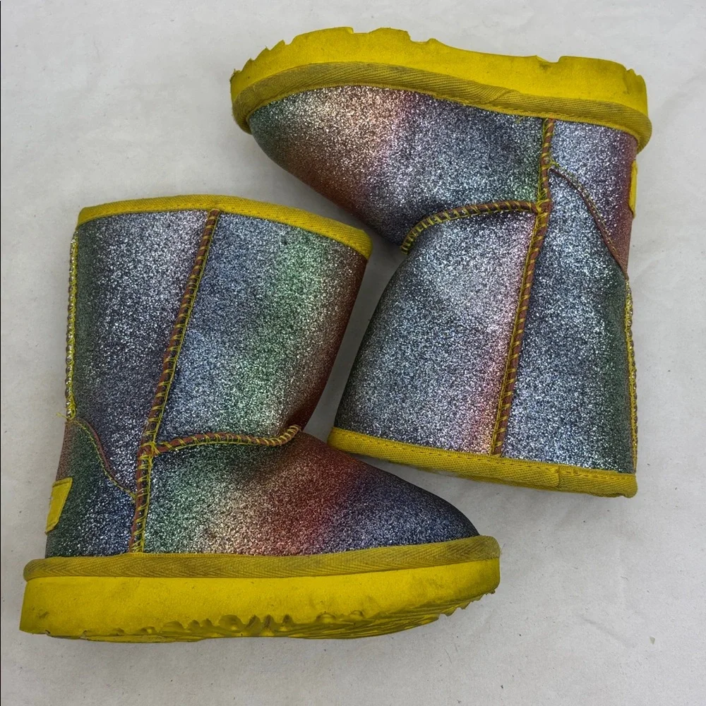 Ugg Sparkle Rainbow Kids Winter Boots with Yellow Trim for baby SZ 6